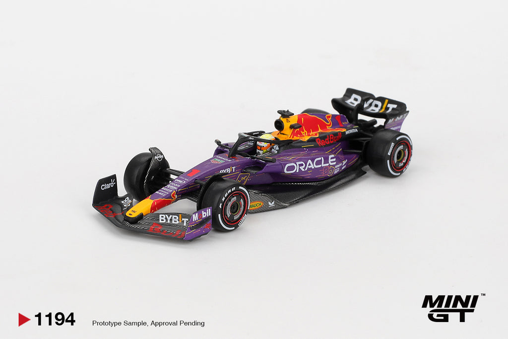 MINI GT 1194 - Oracle Red Bull Racing RB19 #1 Max Verstappen 2023 F1 2023 Las Vegas GP Winner