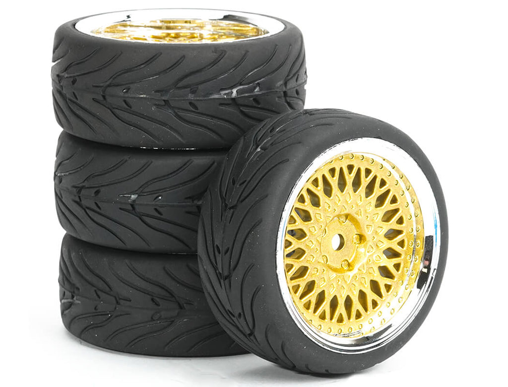 FAST0098GC - FASTRAX 1/10 STREET/TREAD TYRE CLASSIC GOLD/CHROME WHEEL