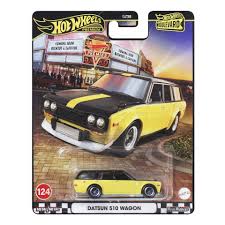Hot Wheels Premium Boulevard 124 - Datsun 510 Wagon