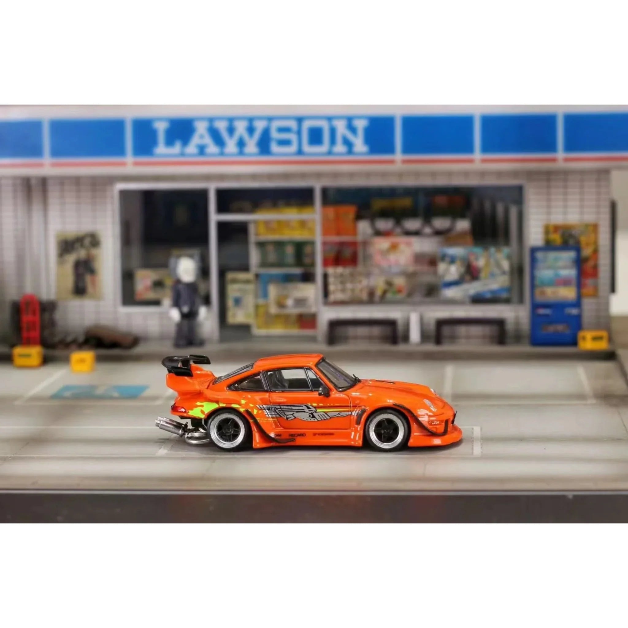 Street Weapon 214 - RWB 993 F&F with low tail, orange