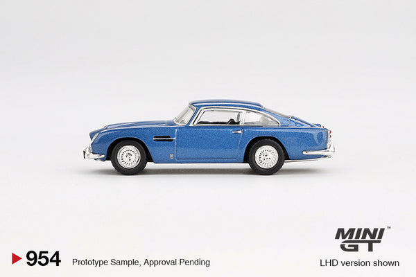 MINI GT 0954 - Aston Martin DB5 Sierra Blue
