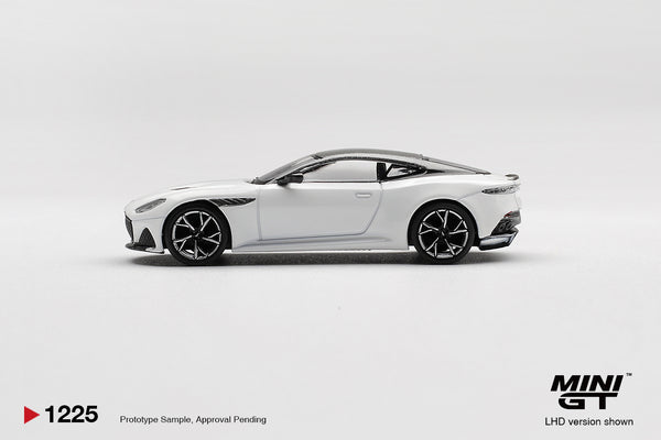 Mini GT 1225 - Aston Martin DBS Stratus White