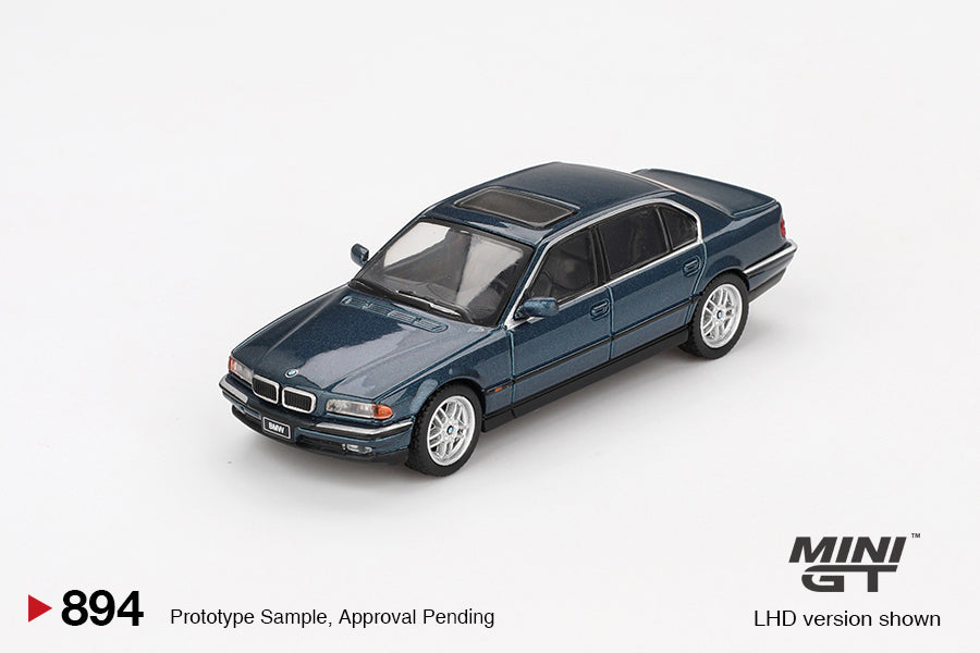 MINI GT 0894 - BMW 750IL Sorrento Blue Metallic