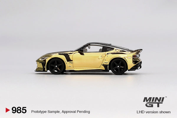 MINI GT 0985 - Nissan Z VeilSide FFZ400 Gold Chrome