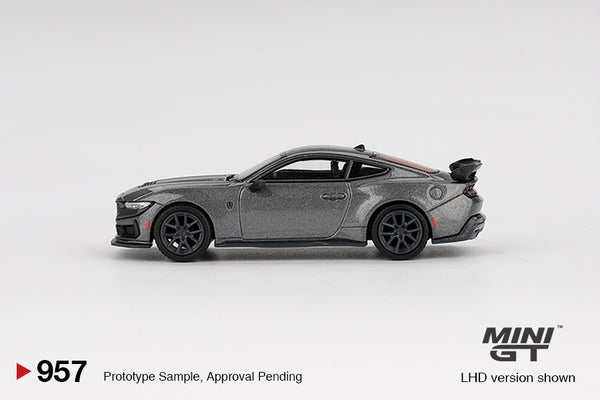 MINI GT 0957 - Ford Mustang Dark Horse 2024 Carbonized Gray